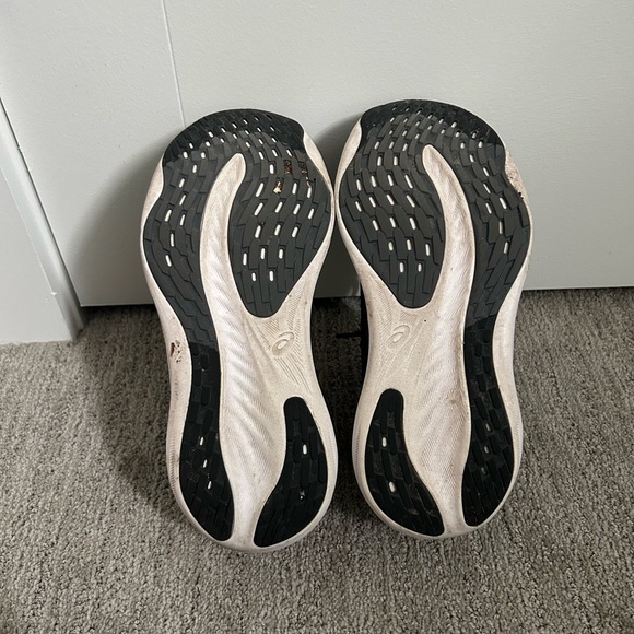 Asics Gel Nimbus 26 - Picture 5 of 6